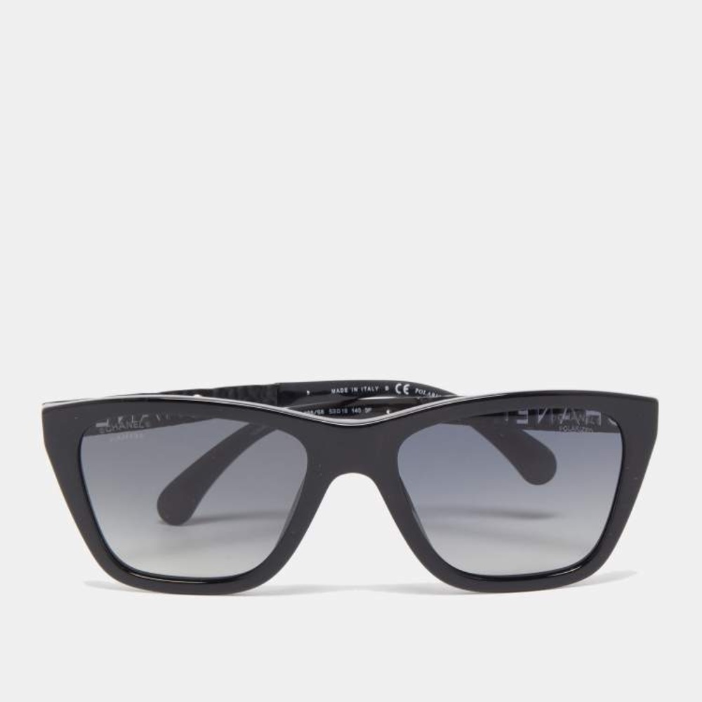 CHANEL Stylish Black Sunglasses